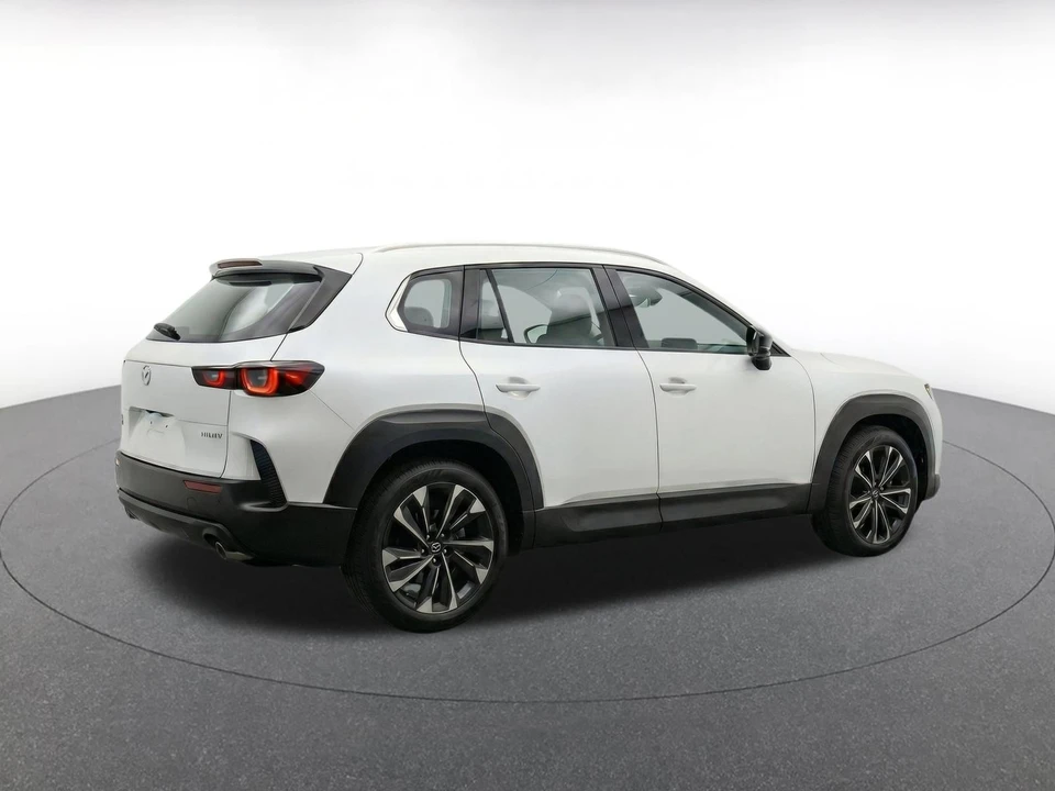 2025 Mazda CX-50 - Image 11 of 21