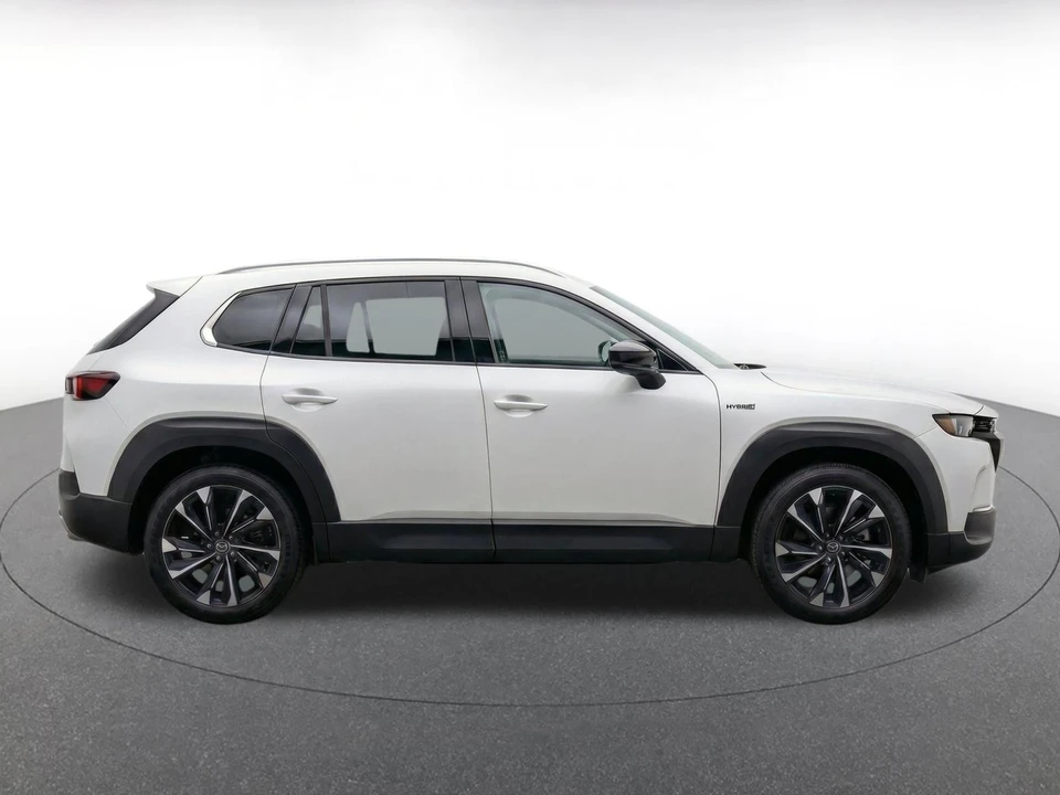 2025 Mazda CX-50 - Image 12 of 21