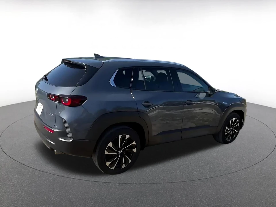 2025 Mazda CX-50 - Image 13 of 31