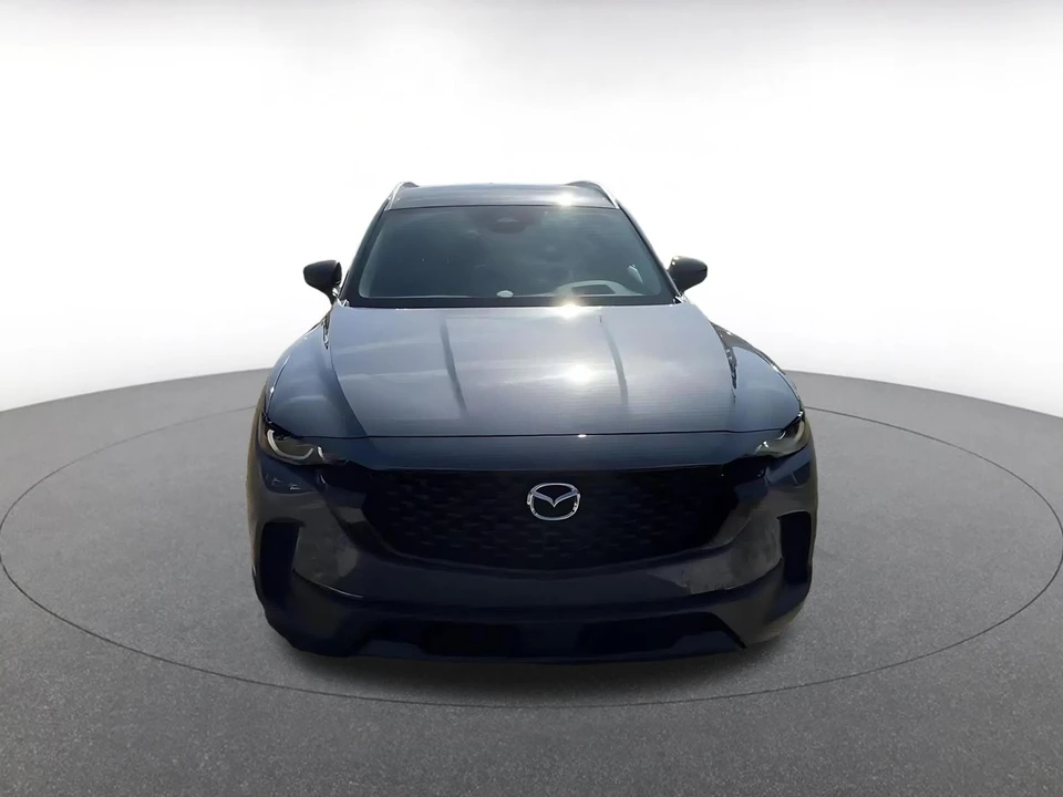 2025 Mazda CX-50 - Image 4 of 31