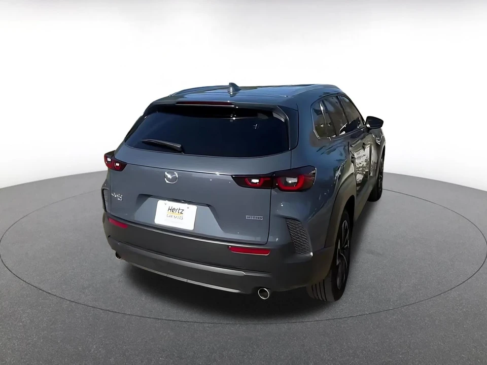 2025 Mazda CX-50 - Image 14 of 31