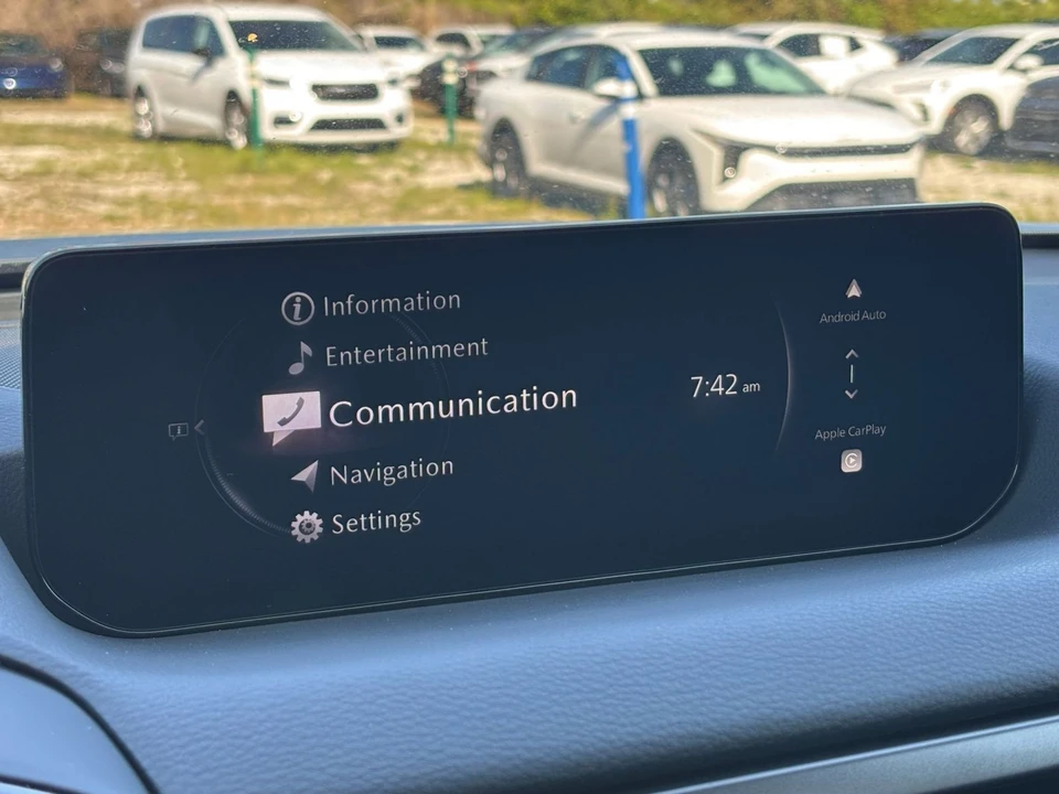 2025 Mazda CX-50 - Image 20 of 31