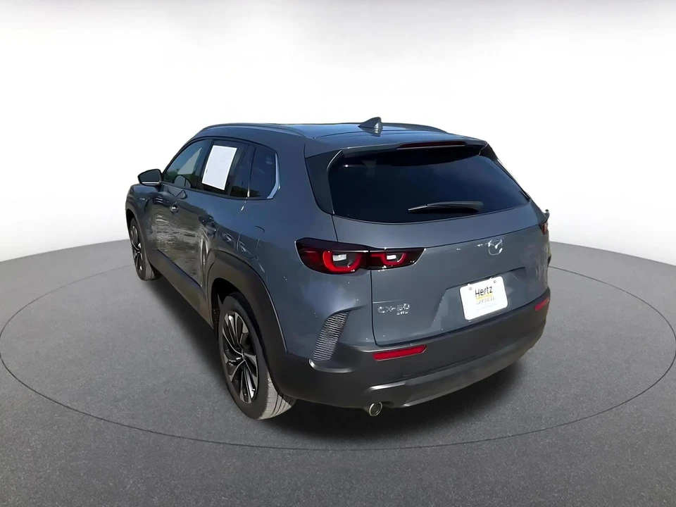 2025 Mazda CX-50 - Image 11 of 31