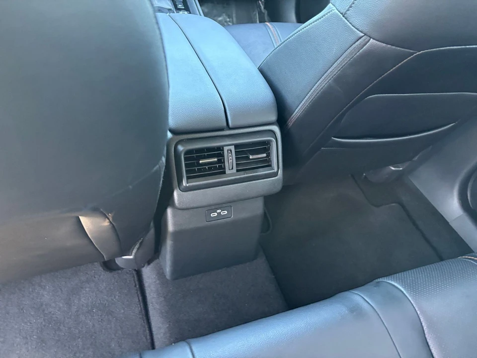 2025 Mazda CX-50 - Image 24 of 31