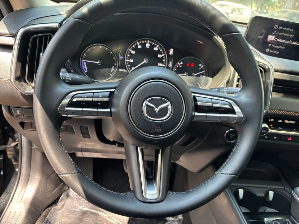 2025 Mazda CX-50 - Image 27 of 31