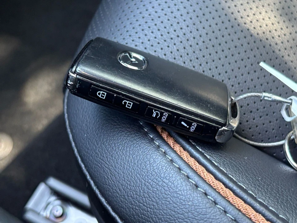 2025 Mazda CX-50 - Image 20 of 31