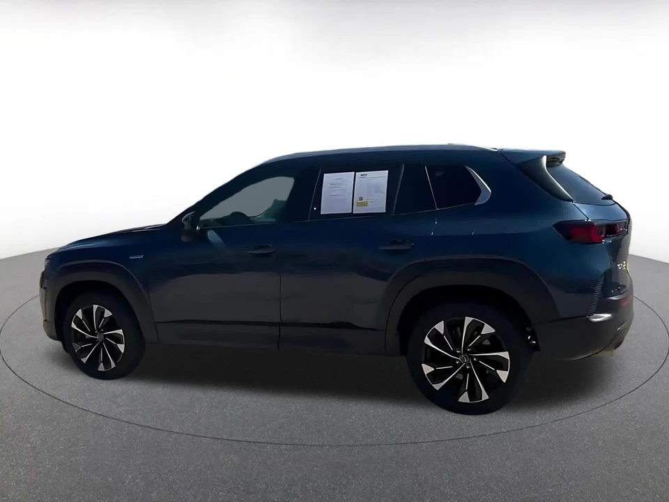 2025 Mazda CX-50 - Image 9 of 31