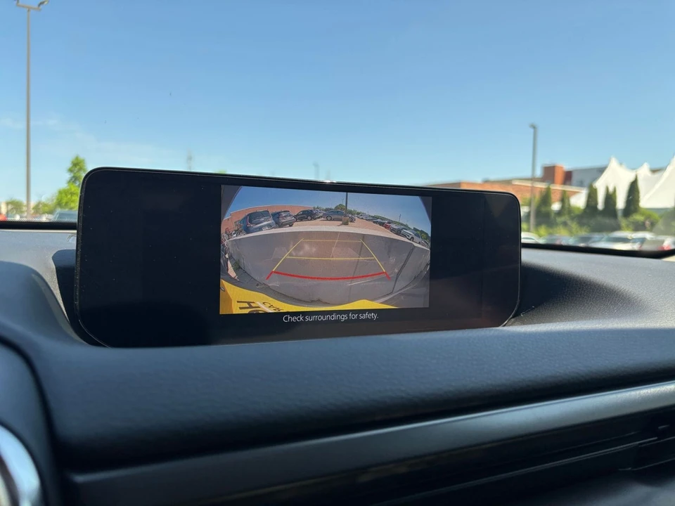2025 Mazda CX-50 - Image 23 of 31