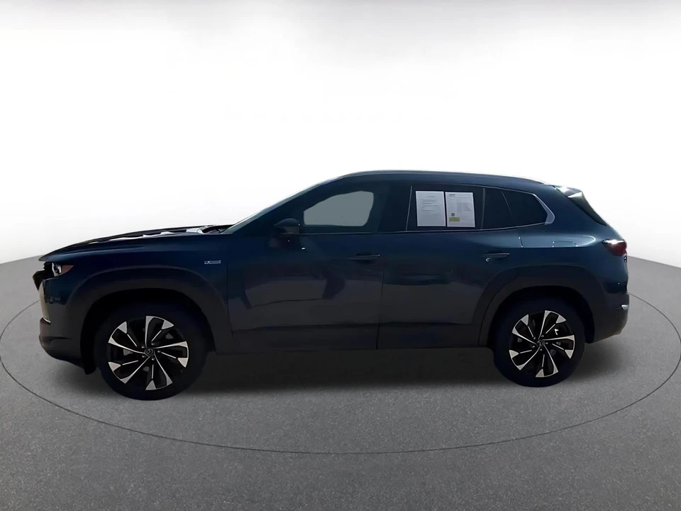 2025 Mazda CX-50 - Image 8 of 31