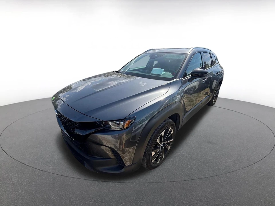 2025 Mazda CX-50 - Image 4 of 10