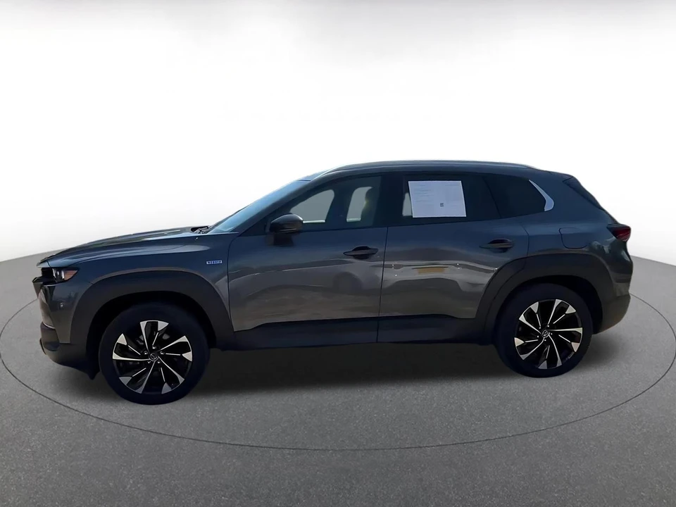 2025 Mazda CX-50 - Image 7 of 31