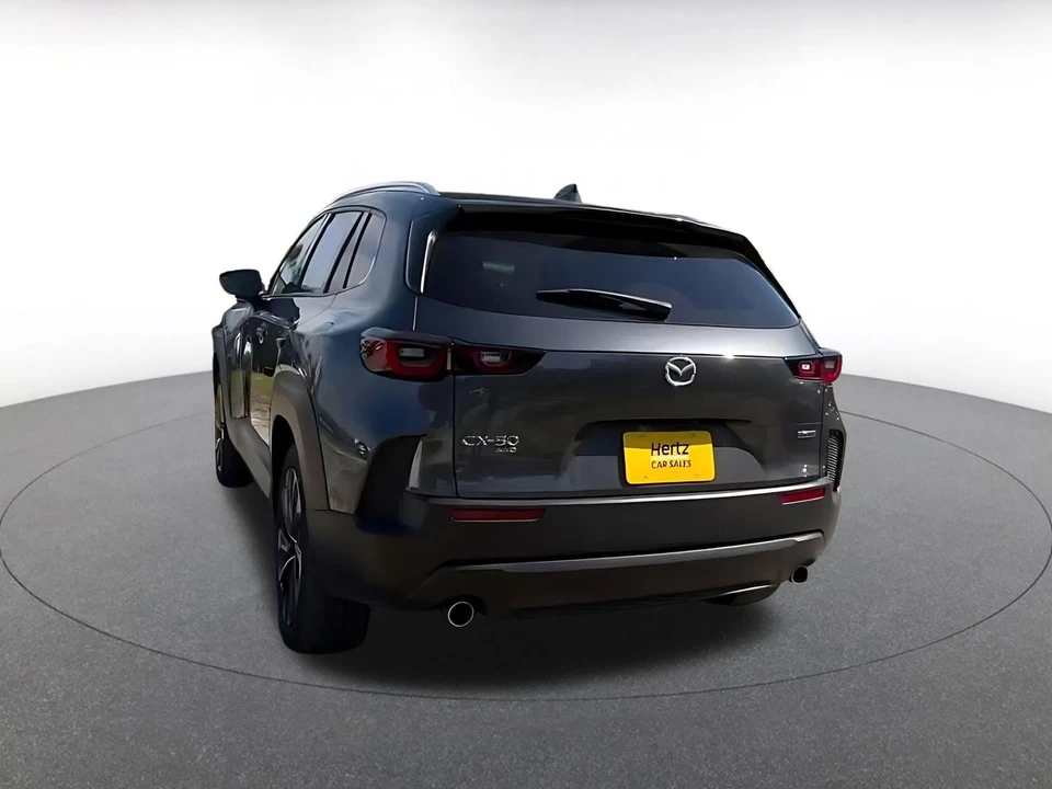 2025 Mazda CX-50 - Image 9 of 31