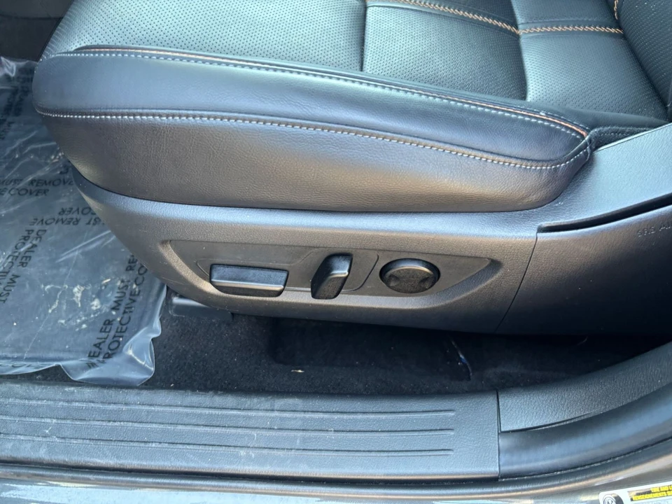2025 Mazda CX-50 - Image 21 of 31