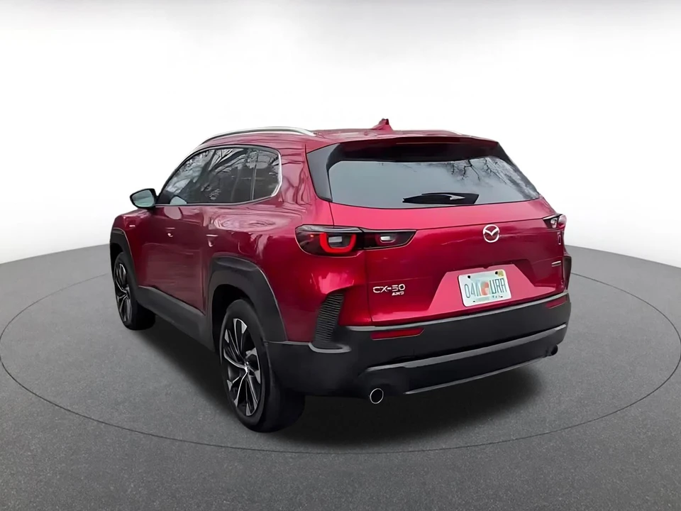 2025 Mazda CX-50 - Image 9 of 31