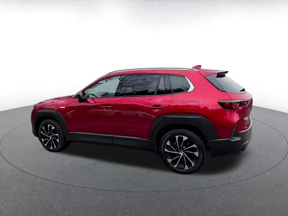 2025 Mazda CX-50 - Image 12 of 31
