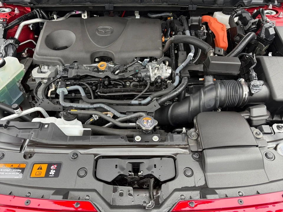 2025 Mazda CX-50 - Image 30 of 31
