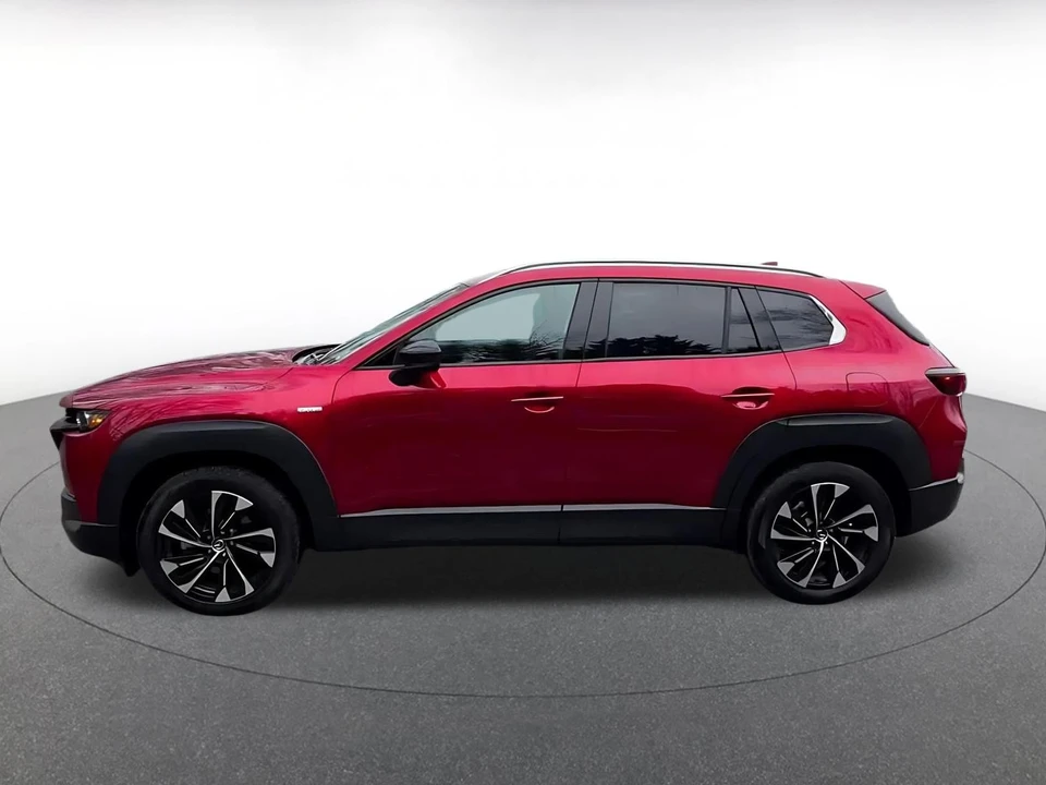 2025 Mazda CX-50 - Image 8 of 31