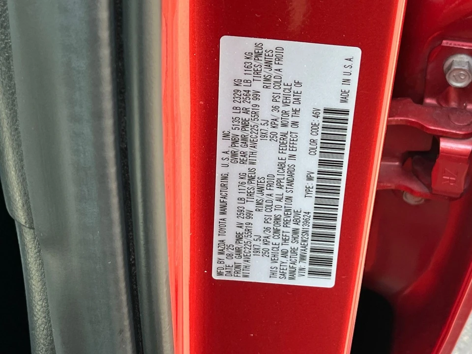 2025 Mazda CX-50 - Image 28 of 31