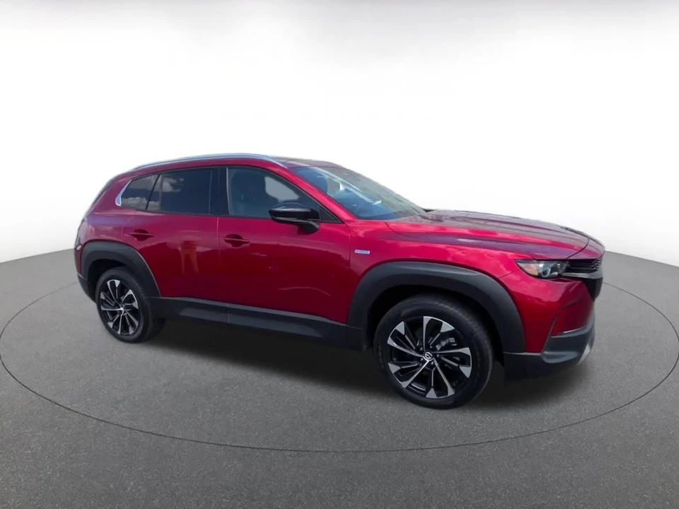 2025 Mazda CX-50 - Image 2 of 31
