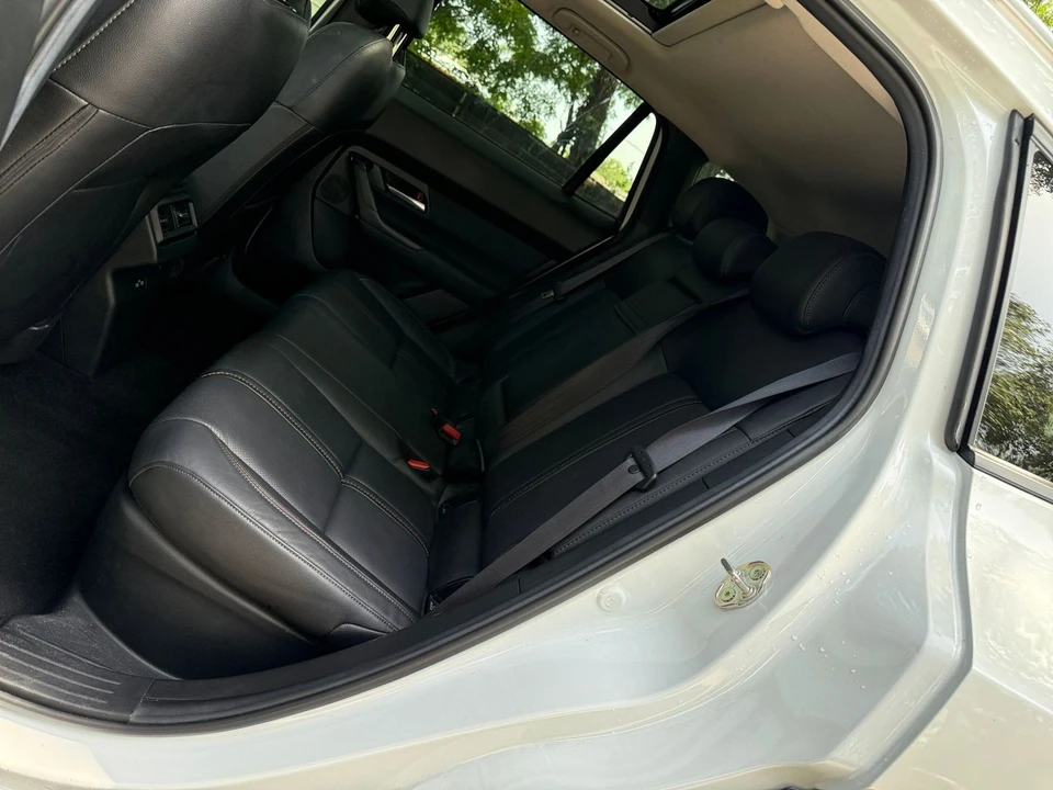 2025 Mazda CX-50 - Image 27 of 31