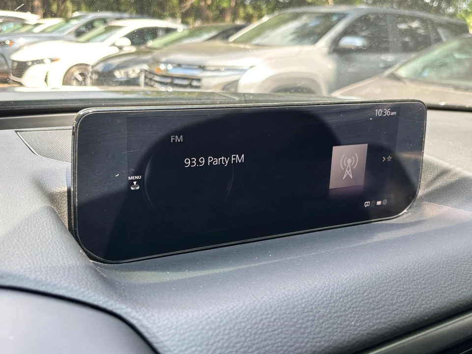 2025 Mazda CX-50 - Image 23 of 31