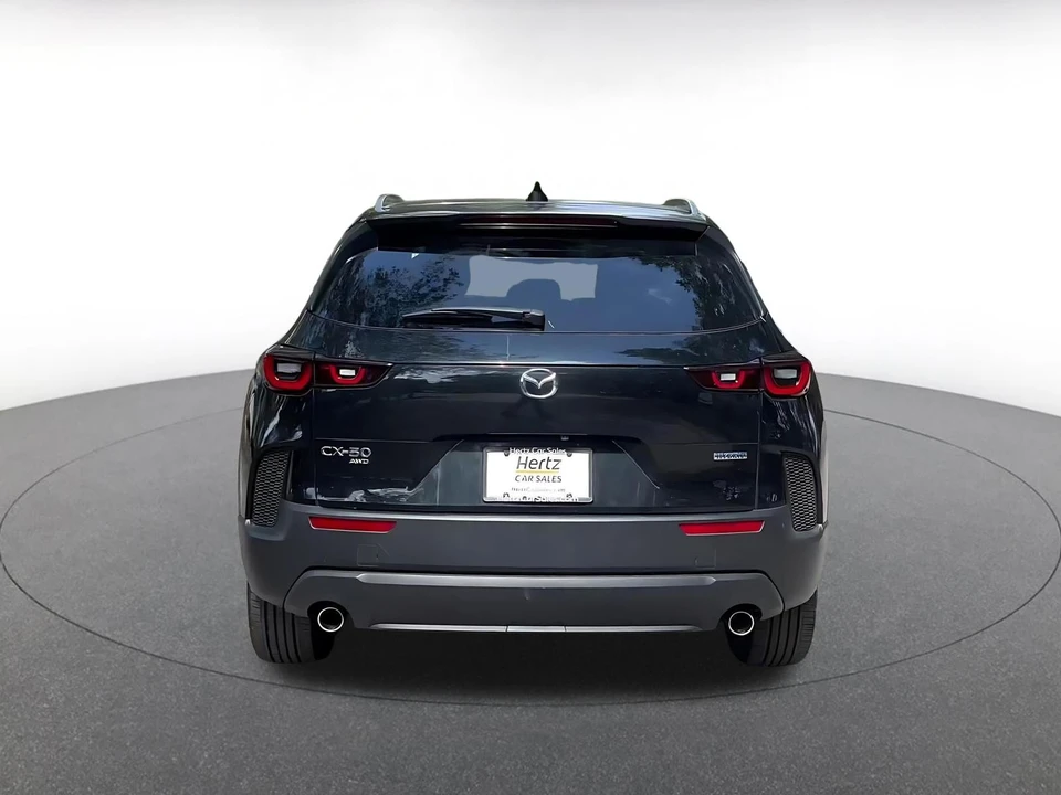 2025 Mazda CX-50 - Image 14 of 31
