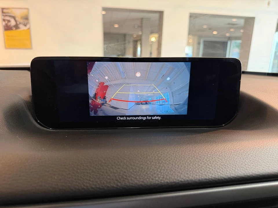 2025 Mazda CX-50 - Image 27 of 31
