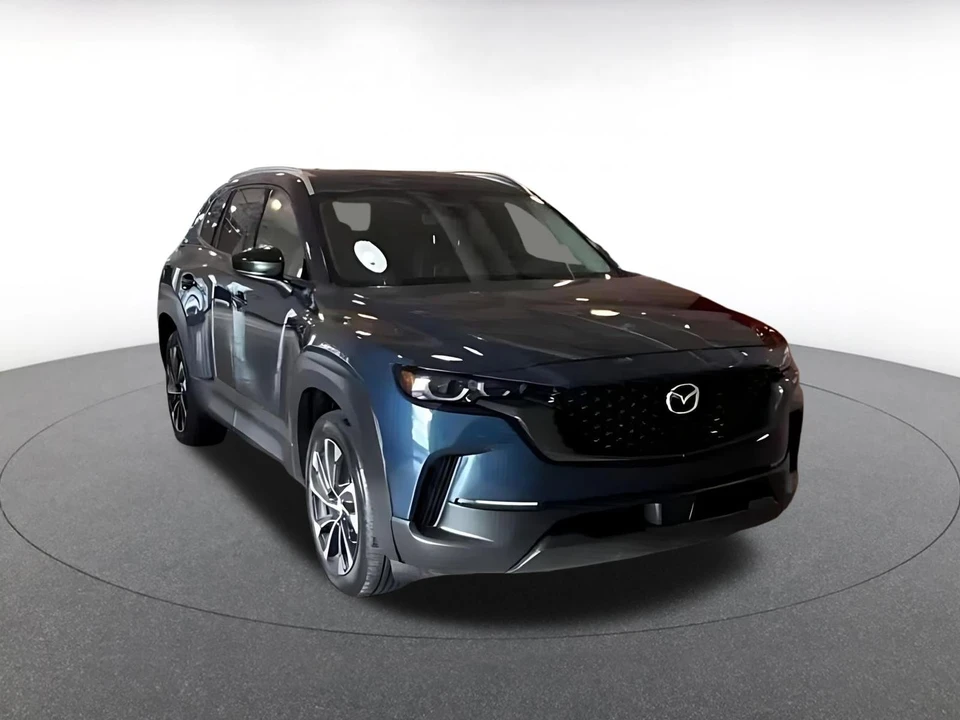 2025 Mazda CX-50 - Image 3 of 31