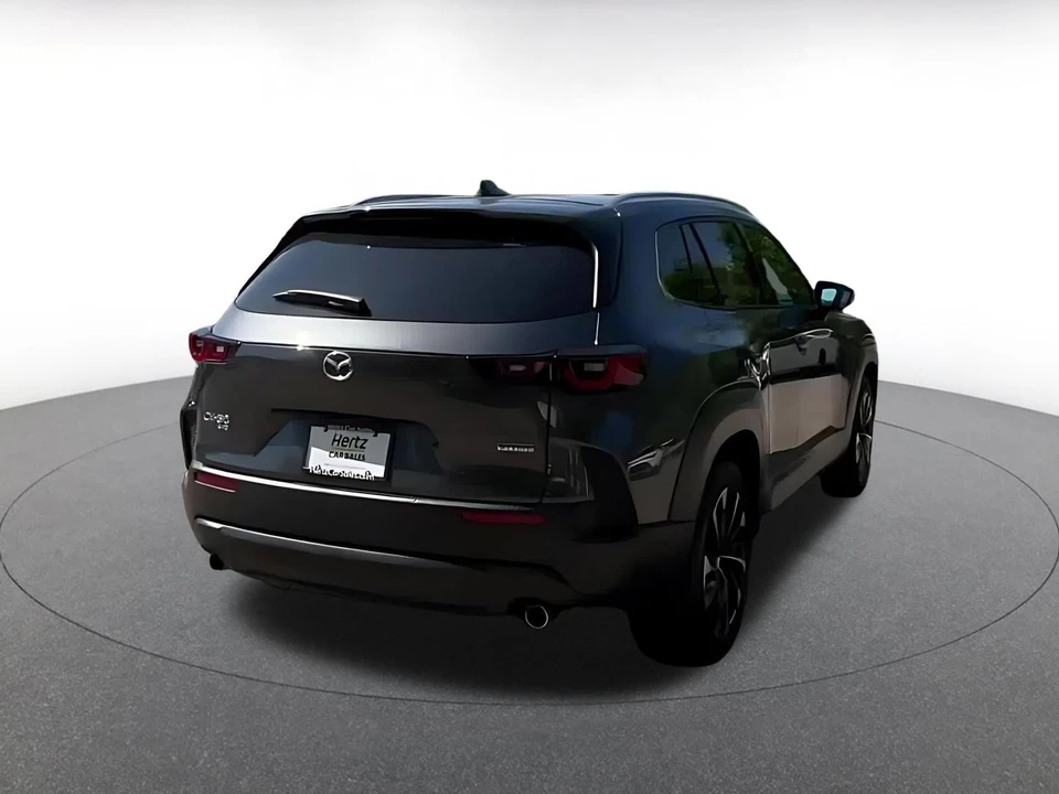 2025 Mazda CX-50 - Image 16 of 31