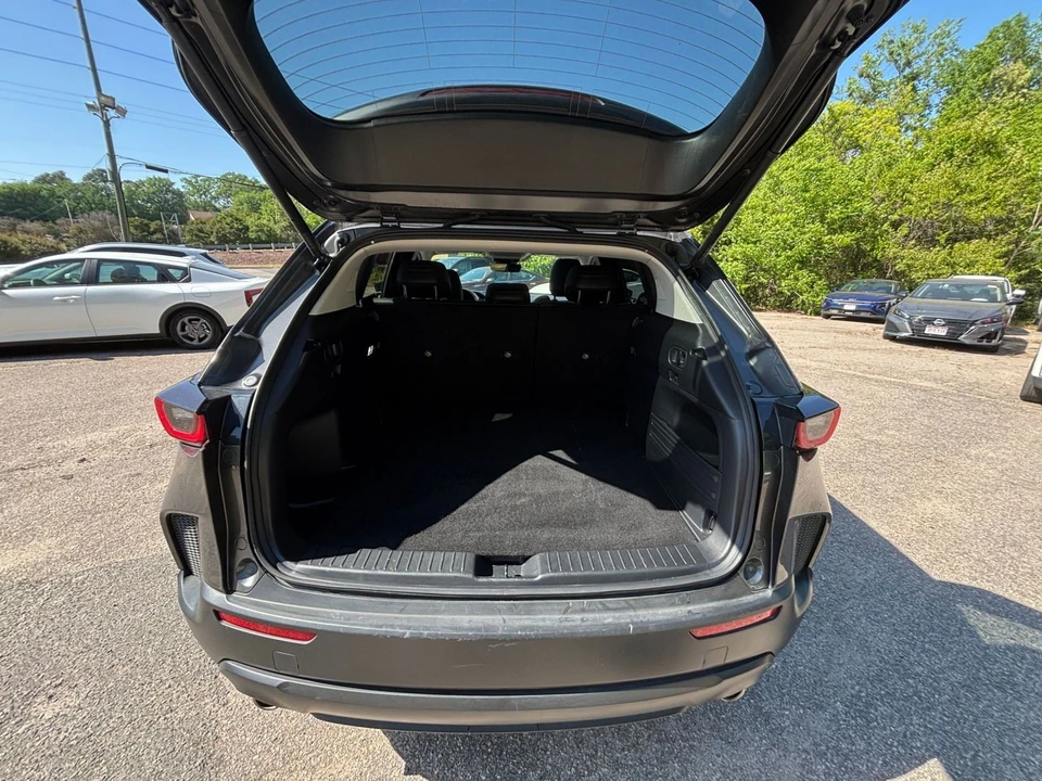 2025 Mazda CX-50 - Image 27 of 31