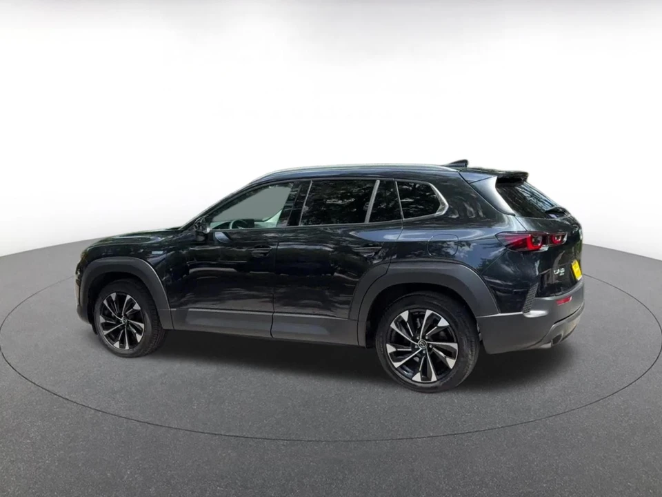 2025 Mazda CX-50 - Image 13 of 31