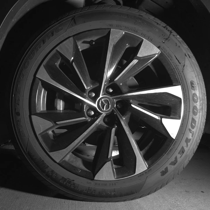 2025 Mazda CX-50 - Image 17 of 24