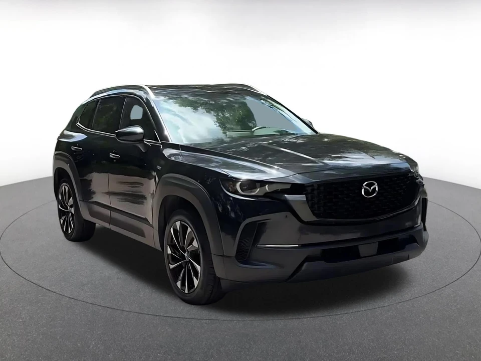 2025 Mazda CX-50 - Image 3 of 31