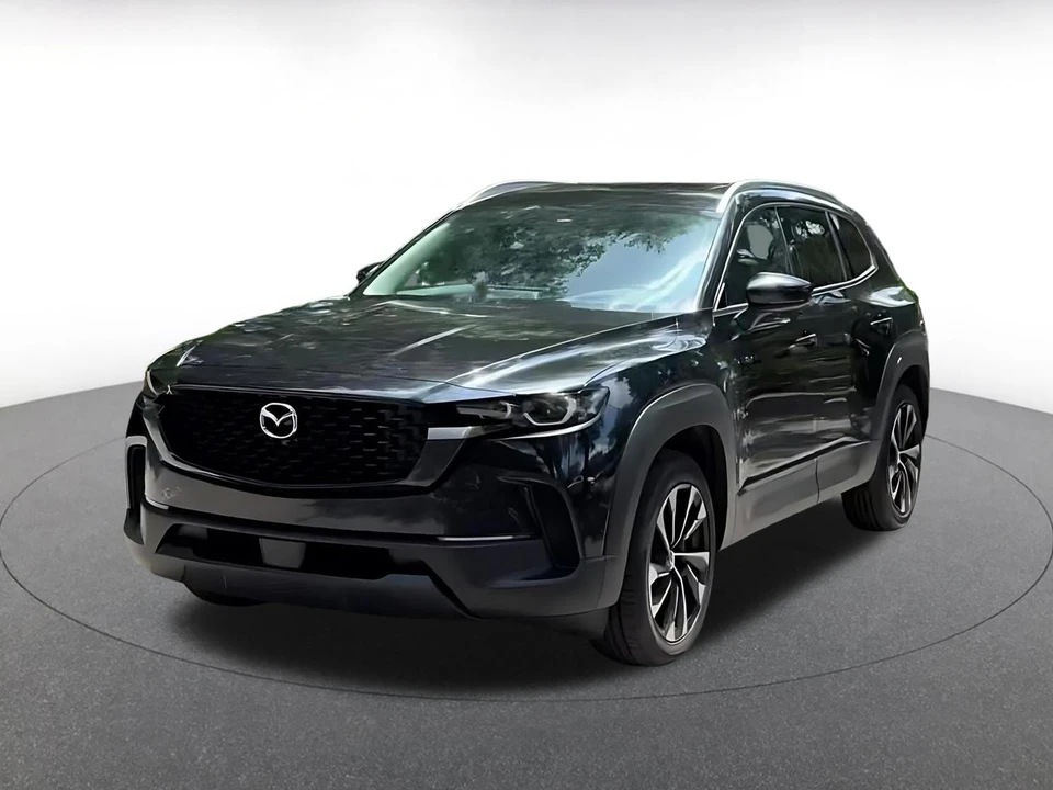 2025 Mazda CX-50 - Image 8 of 31