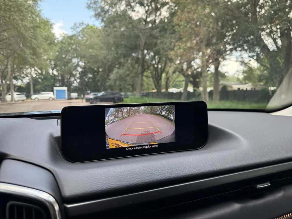 2025 Mazda CX-50 - Image 20 of 31