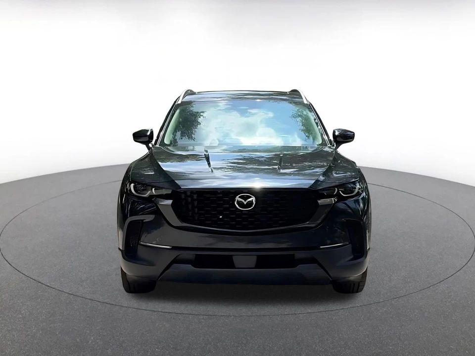 2025 Mazda CX-50 - Image 4 of 31