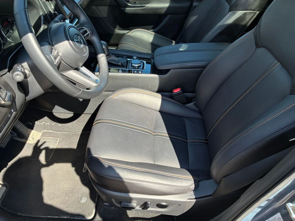 2025 Mazda CX-50 - Image 19 of 31