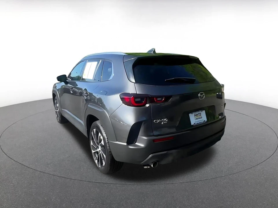 2025 Mazda CX-50 - Image 9 of 31
