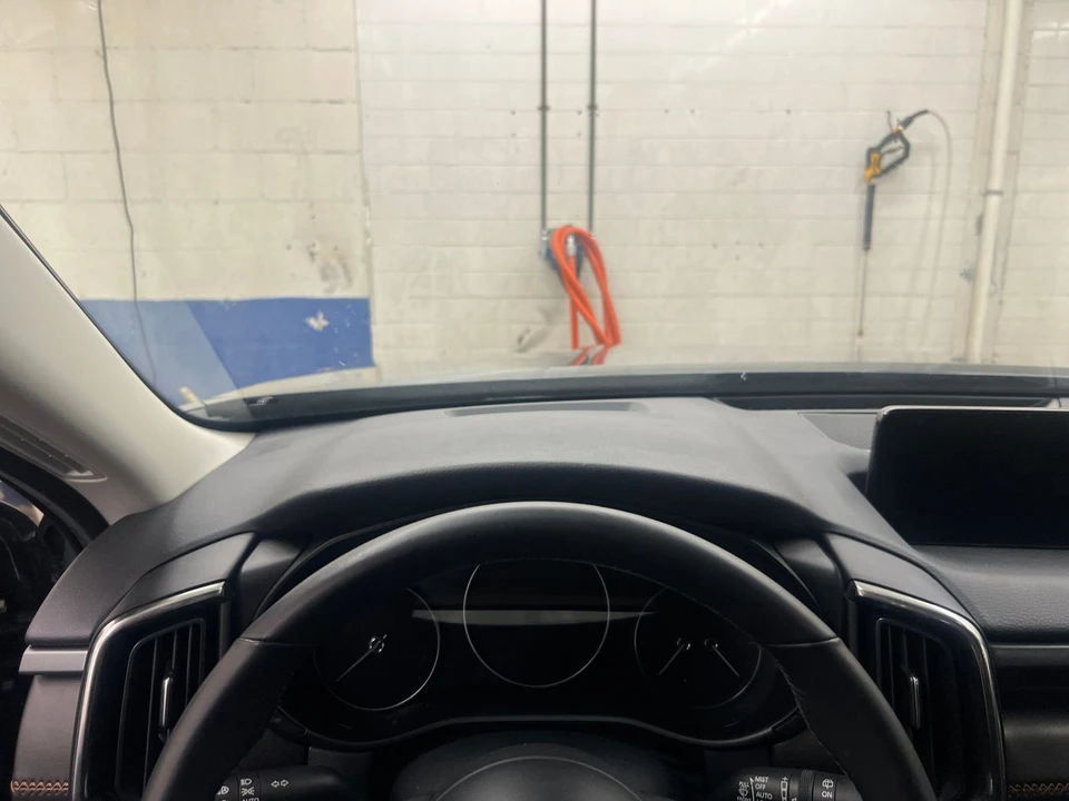 2025 Mazda CX-50 - Image 28 of 31