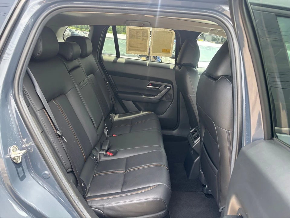 2025 Mazda CX-50 - Image 29 of 31
