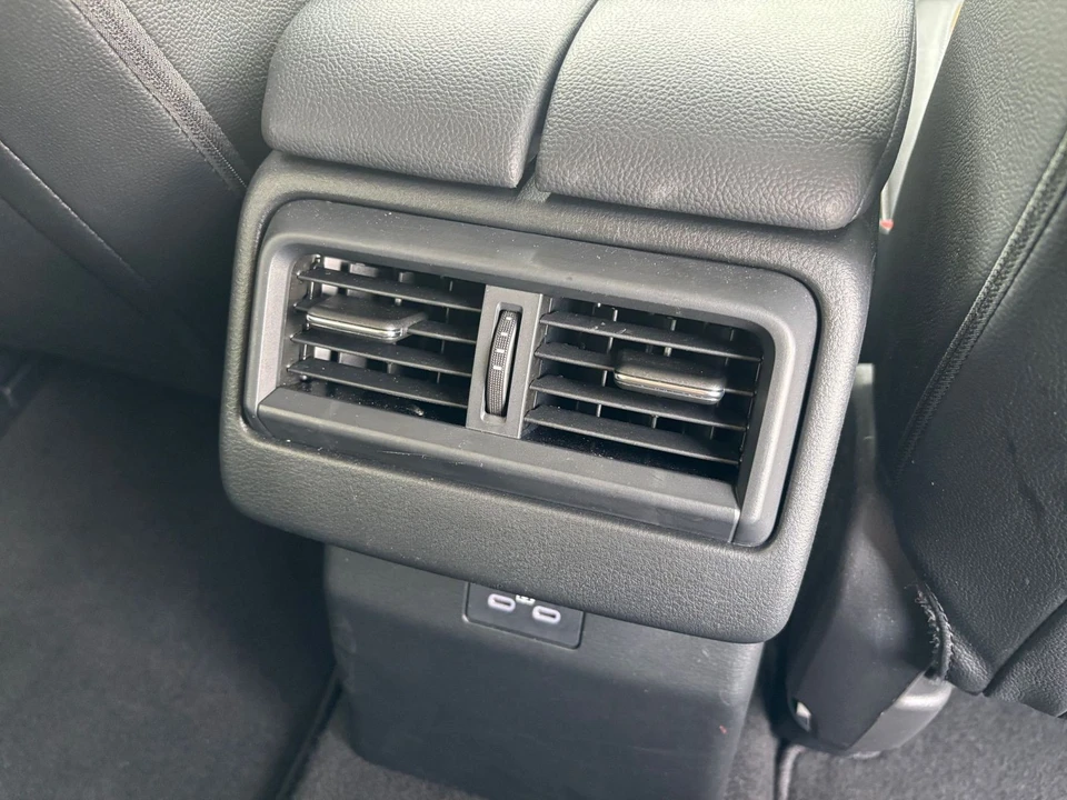 2025 Mazda CX-50 - Image 26 of 31