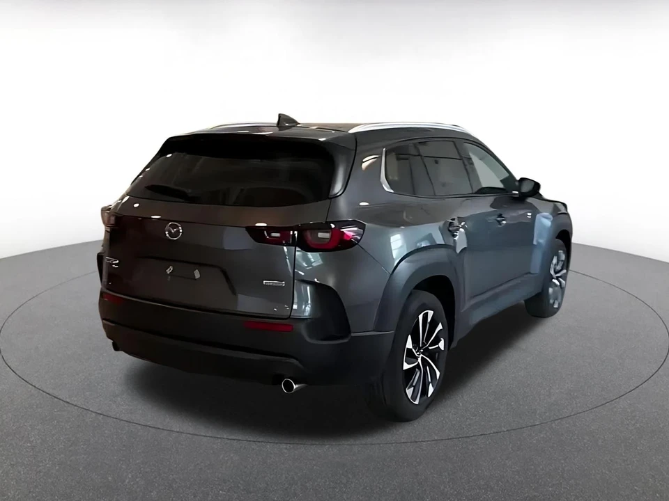 2025 Mazda CX-50 - Image 9 of 31