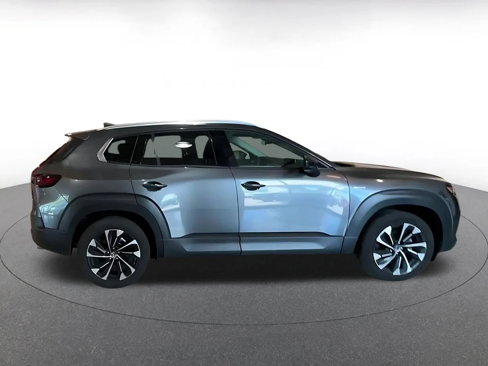 2025 Mazda CX-50 - Image 11 of 31