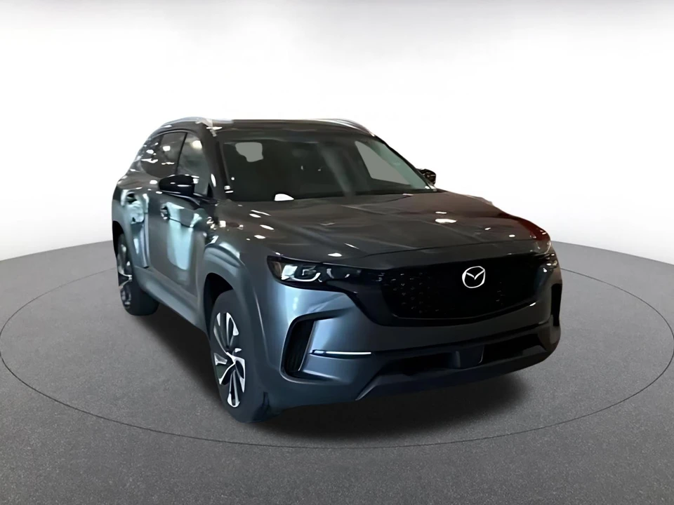 2025 Mazda CX-50 - Image 12 of 31
