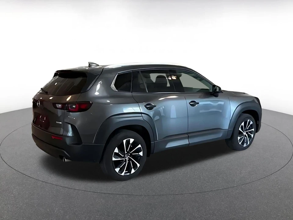 2025 Mazda CX-50 - Image 10 of 31