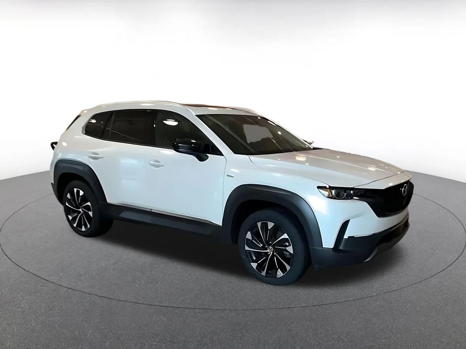 2025 Mazda CX-50 - Image 2 of 31