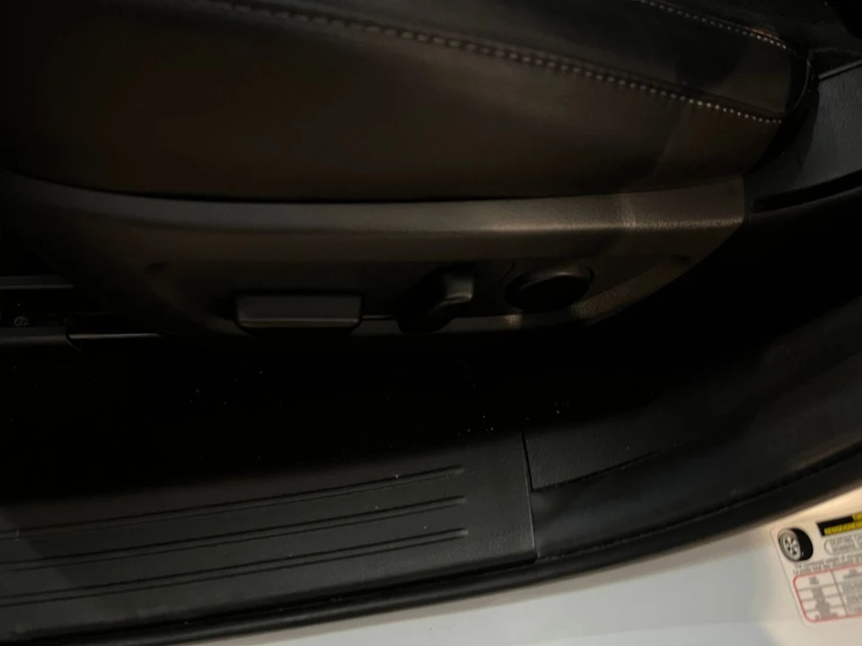 2025 Mazda CX-50 - Image 24 of 31