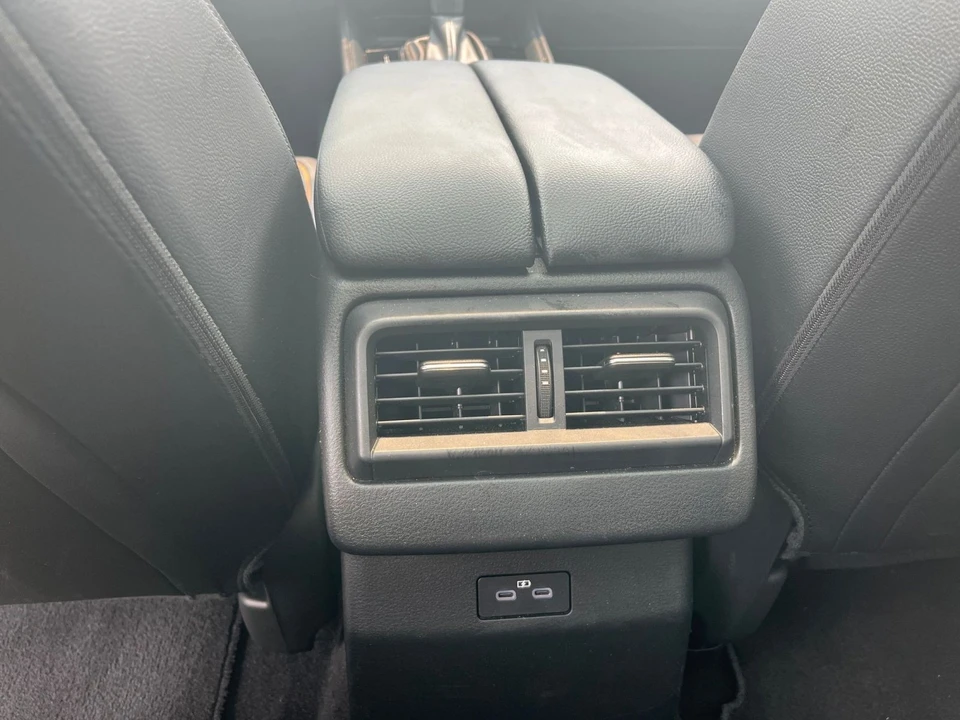 2025 Mazda CX-50 - Image 26 of 31