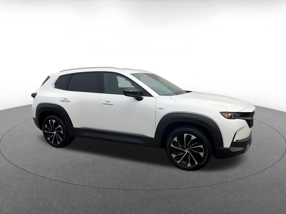 2025 Mazda CX-50 - Image 2 of 31