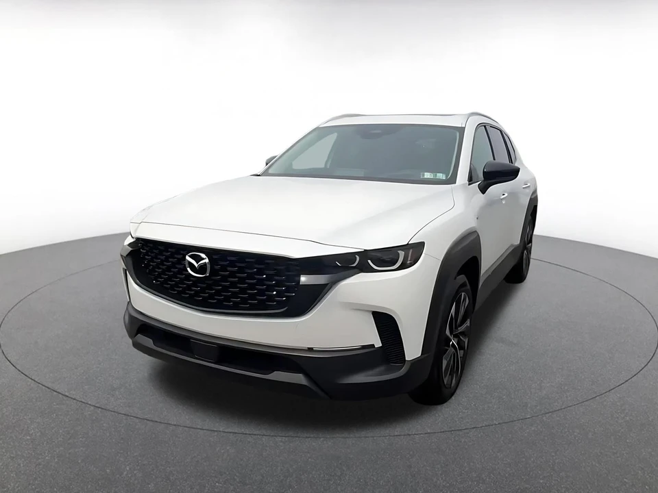 2025 Mazda CX-50 - Image 8 of 31